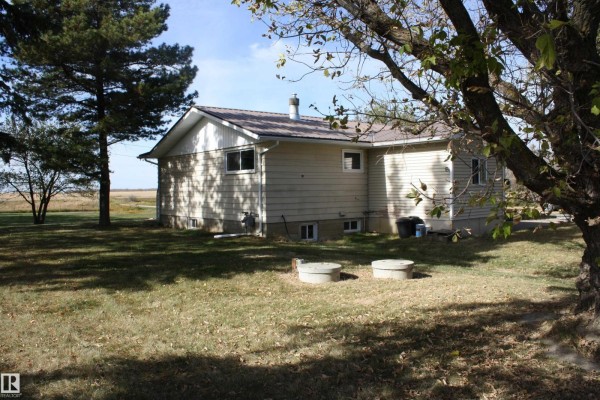 Primary Bedroom - 50223 Rng Rd 165, Rural Beaver County, AB T0B4A0 Photo 5