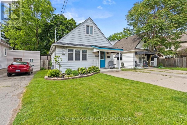 Kitchen - 5025 Albert Street, Lincoln, ON L2M6C1 Photo 2