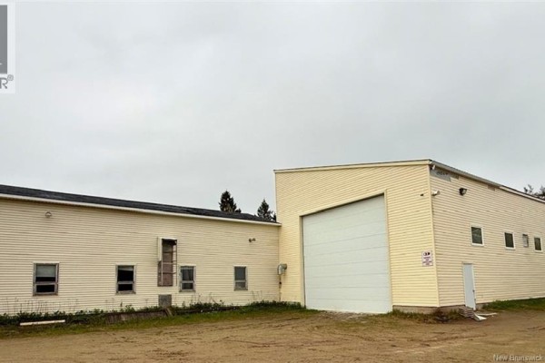 5026 Route 113, Haut Lameque, NB E8T3L4 Photo 5
