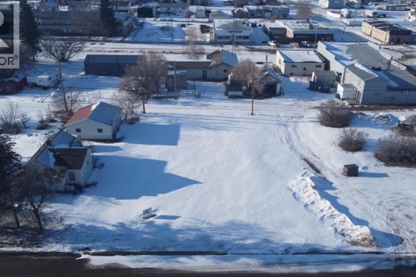 5028 49 Street, Hardisty, AB T0B1V0 Photo 2