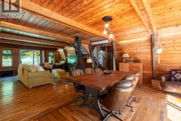 Dining room - 5029 Paxton Road, Texada Island, BC V0N3K0 Photo 2