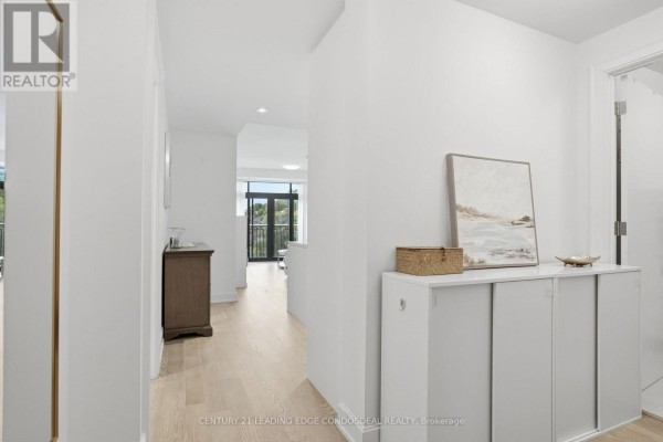 503 - 1 Strathgowan Avenue, Toronto, ON M4N0B3 Photo 5