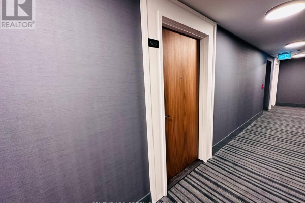 503 - 10 Lagerfeld Drive, Brampton, ON, photo 2