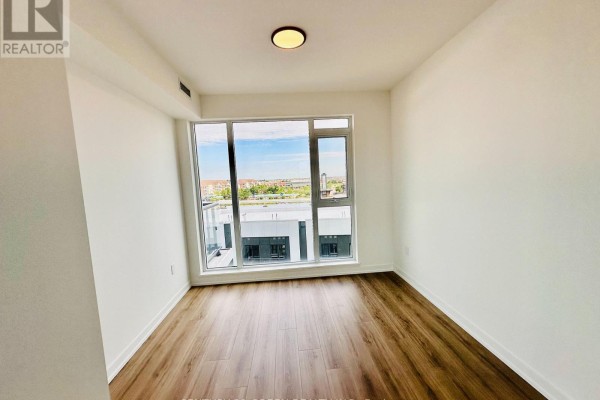 503 - 10 Lagerfeld Drive, Brampton, ON L7A5L3 Photo 4