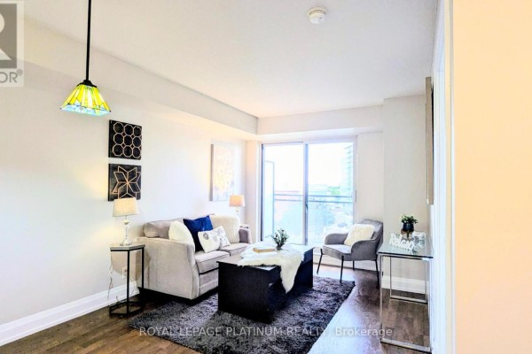 503 - 1070 Sheppard Avenue W, Toronto, ON, photo 3
