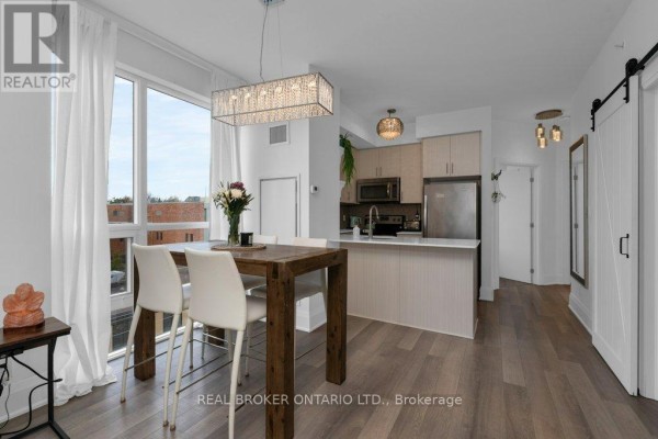 #503 - 111 Worsley Street, Barrie, ON, photo 3