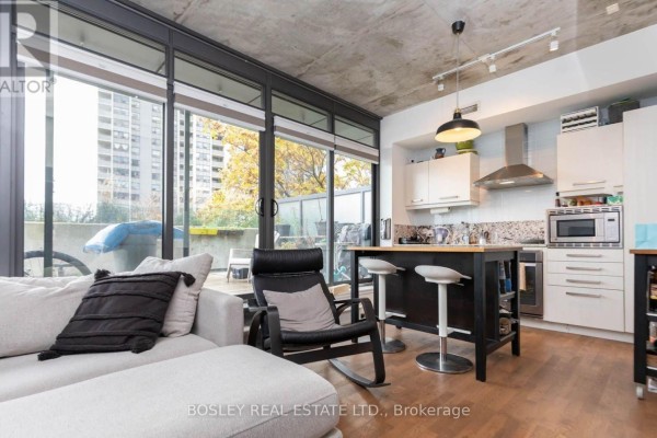 503 - 15 Beverley Street, Toronto, ON M5T0B3 Photo 5