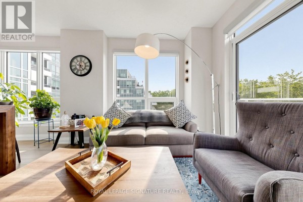 Primary Bedroom - 503 - 3121 Sheppard Avenue E, Toronto, ON M1T0B6 Photo 4