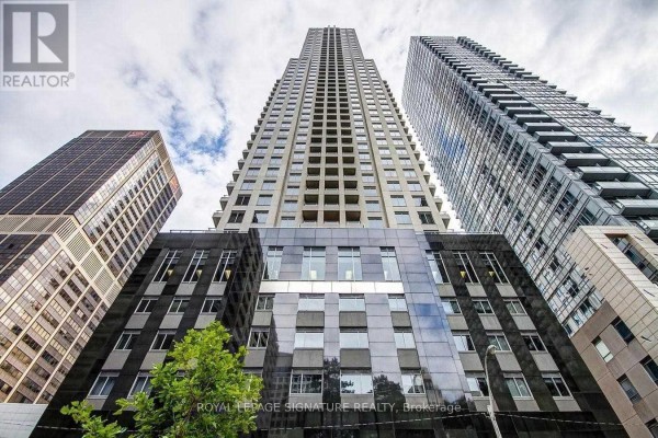 503 - 35 Balmuto Street, Toronto, ON, photo 3