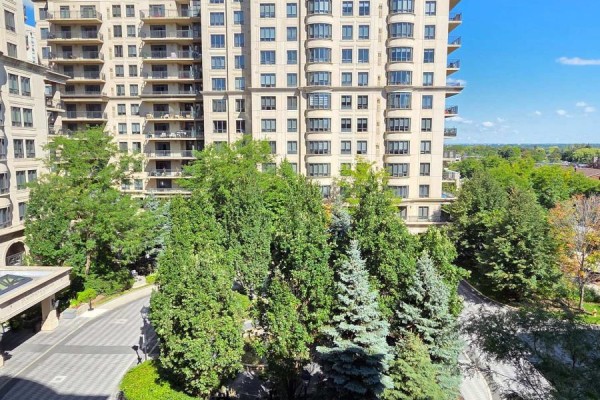 Dining room - 503 - 650 Sheppard Avenue E, Toronto, ON M2K3E4 Photo 2