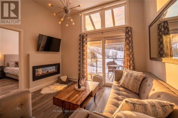 503 - 80 Horseshoe Boulevard, Oro Medonte, ON, photo 3