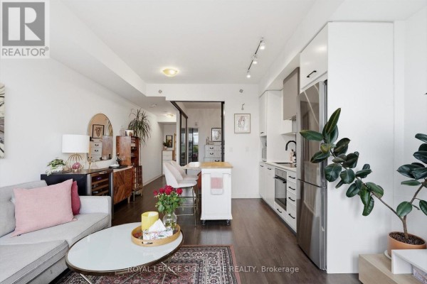 503 - 899 Queen Street E, Toronto, ON M4M0C8 Photo 5