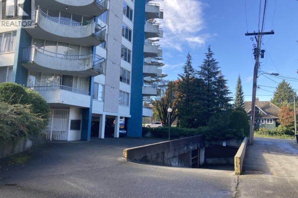 503 4691 W 10th Avenue, Vancouver, BC, photo 3