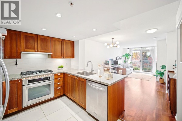 503 9371 Hemlock Drive, Richmond, BC V6Y4K6 Photo 3