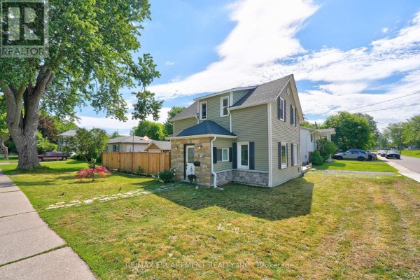 Kitchen - 503 John Street, Haldimand, ON N1A2R3 Photo 5