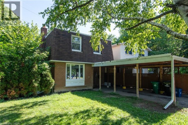 Family room - 503 Lonelm Court Unit# A, Waterloo, ON N2L5C9 Photo 2