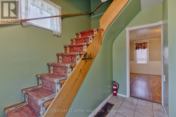 503 Moffat Street, Pembroke, ON K8A3Y2 Photo 3