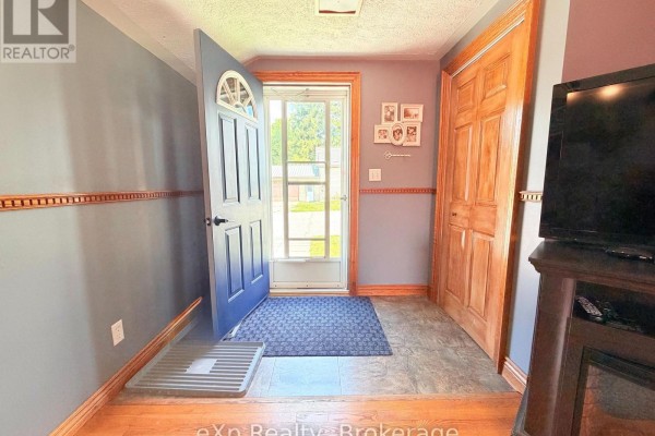503 Yonge Street S, Brockton, ON N0G2V0 Photo 4