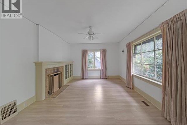 5030 Blenheim Street, Vancouver, BC V6N1N5 Photo 3