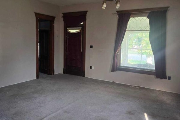 Living room - 5033 49a Street, Sedgewick, AB T0B4C0 Photo 5