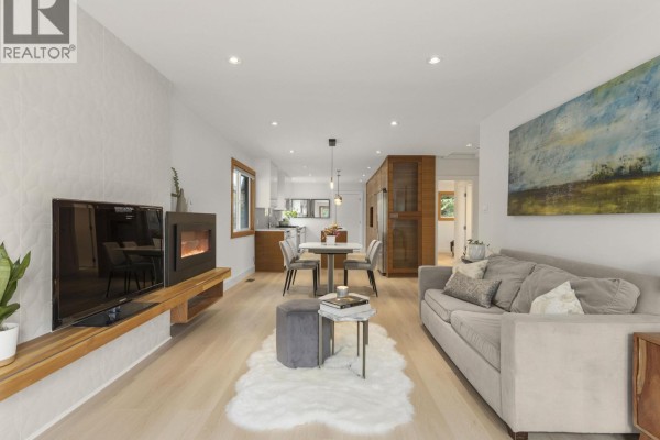5034 Prince Albert Street, Vancouver, BC V5W3C6 Photo 4