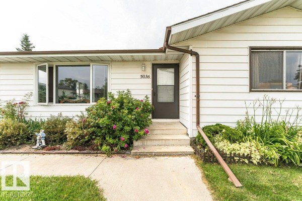 Den - 5036 47 St, Lamont, AB T0B2R0 Photo 4