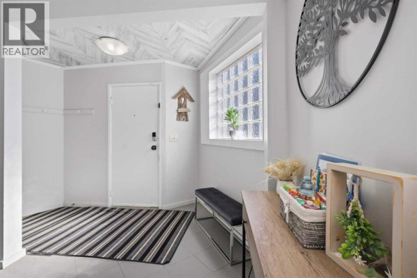 Bedroom - 5036 51a Street, Sylvan Lake, AB T4S1E1 Photo 5