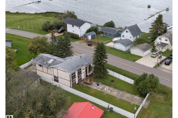 5039 64 St, Rural Lac Ste  Anne County, AB, photo 3