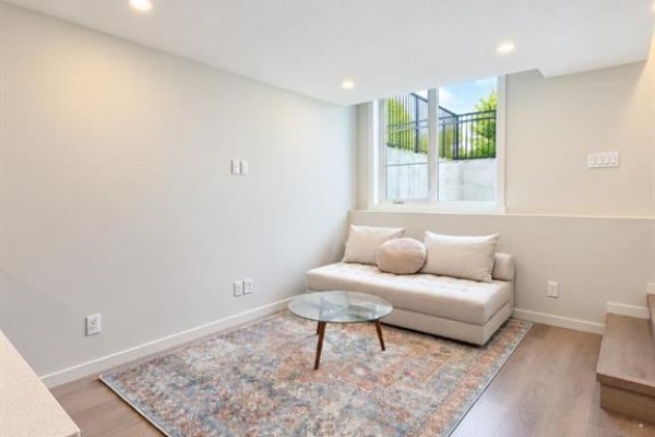 Foyer - 504, 474 Seton Circle Se, Calgary, AB T3M3P6 Photo 5