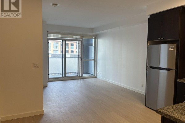 Dining room - 504 - 1 Shaw Street, Toronto, ON M6K0A1 Photo 2
