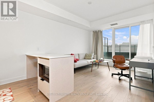 Dining room - 504 - 1285 Queen Street E, Toronto, ON M4L1C2 Photo 3