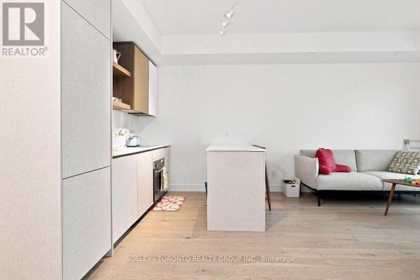 Bedroom - 504 - 1285 Queen Street E, Toronto, ON M4L1C2 Photo 4