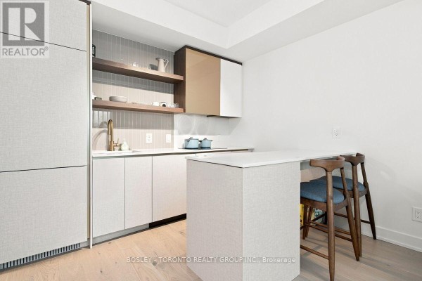 Bathroom - 504 - 1285 Queen Street E, Toronto, ON M4L1C2 Photo 5