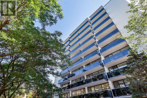 504 - 15 Walmer Road, Toronto, ON M5R2X1 Photo 5