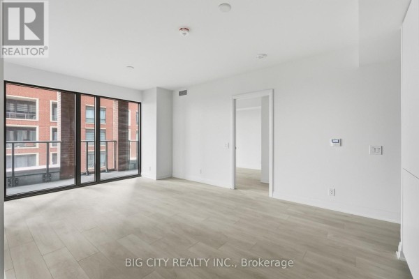 504 - 25 Frederick Todd Way, Toronto, ON M4G4E8 Photo 5