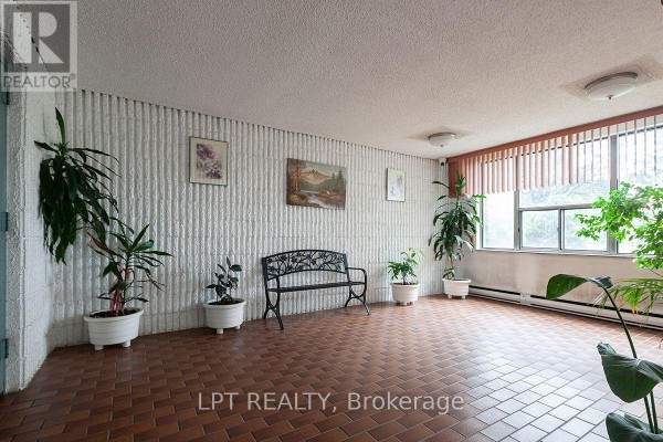 Primary Bedroom - 504 - 315 Dixon Road, Toronto, ON M9R1S1 Photo 4