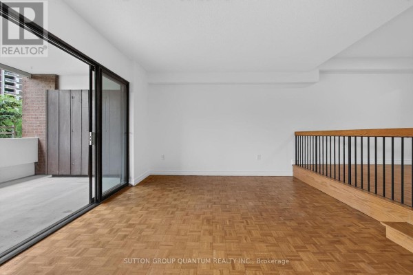 Bedroom 2 - 504 - 965 Inverhouse Drive, Mississauga, ON L5J4B4 Photo 5
