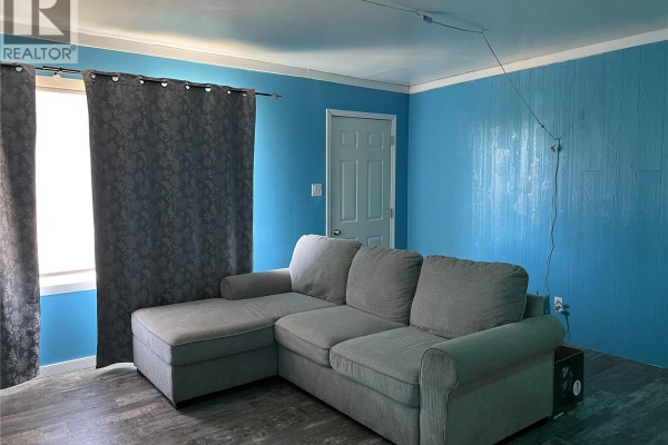 504 3rd Street W, Meadow Lake, SK, photo 2