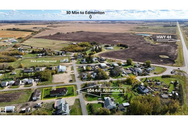 Aerial view of Alcomdale showing the property location at 504 4st and surrounding amenities. - #504 4st 57000 Hwy 44, Alcomdale