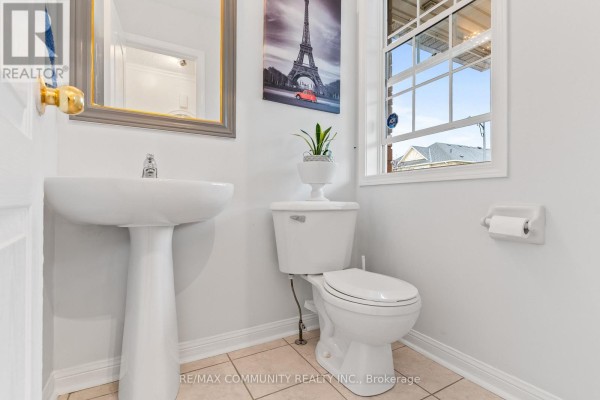 504 Kearns Drive, Milton, ON L9T5J9 Photo 5