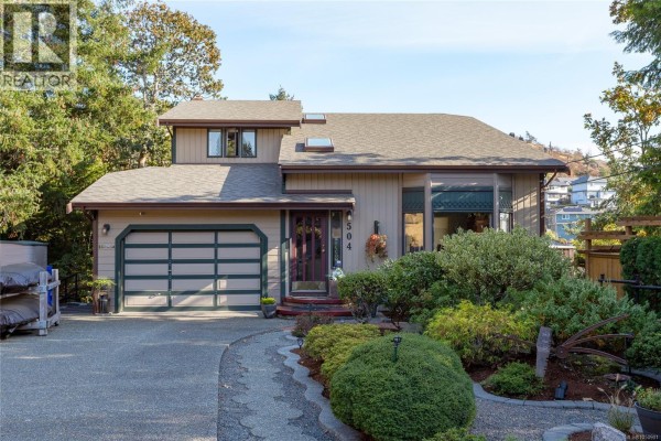 504 Langvista Dr, Langford