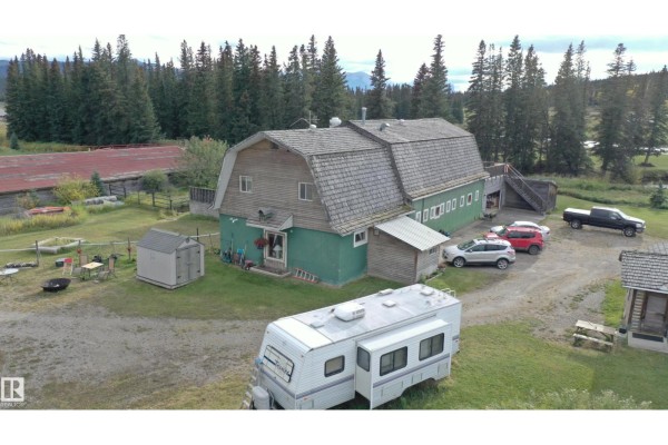 Primary Bedroom - 50409b Highway 16, Rural Yellowhead, AB T7V1X3 Photo 4