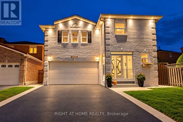 5044 Guildwood Way E, Mississauga