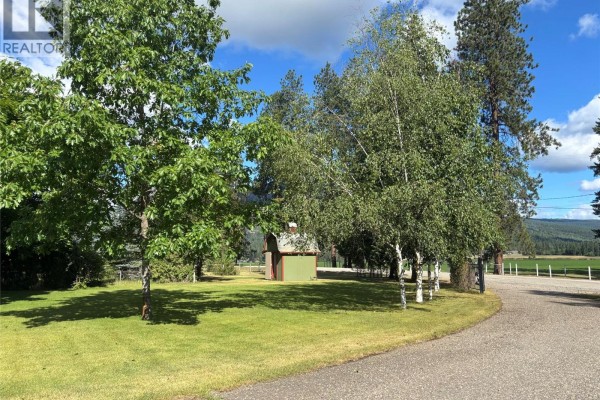5045 Schubert Road, Armstrong, BC, photo 3