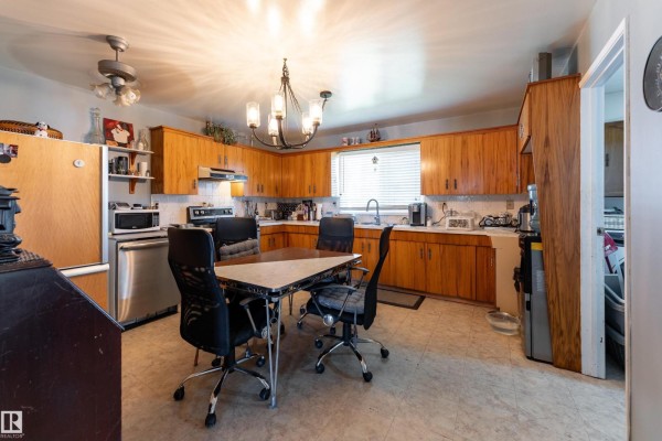Primary Bedroom - 5047 46 St, Lamont, AB T0B2R0 Photo 4