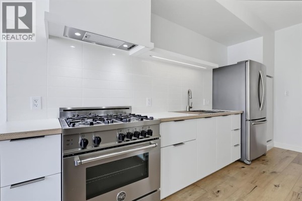 2pc Bathroom - 505, 63 Inglewood Park Se, Calgary, AB T2G1B7 Photo 5