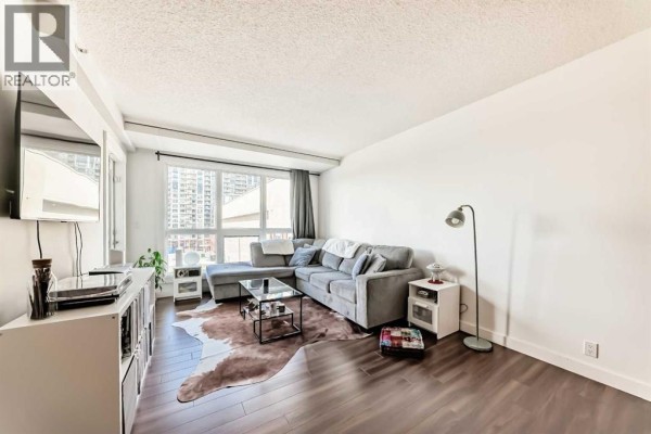 4pc Bathroom - 505, 8880 Horton Road Sw, Calgary, AB T2V2W3 Photo 2