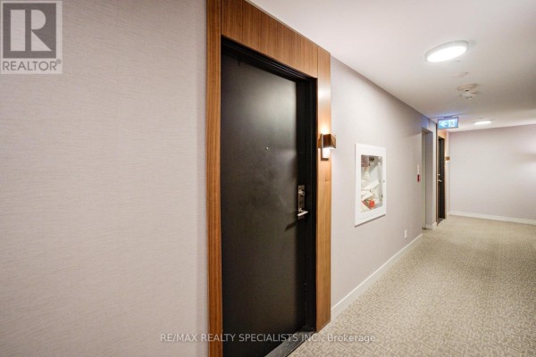 505 - 1 Neighbourhood Lane, Toronto, ON, photo 3