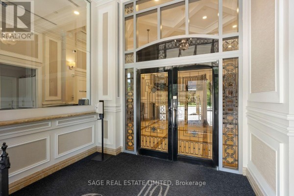Primary Bedroom - 505 - 10 Old York Mills Road, Toronto, ON M2P2G9 Photo 5