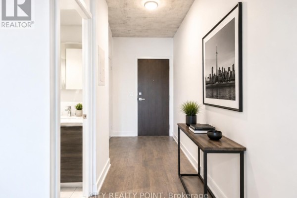 Dining room - 505 - 1190 Dundas Street E, Toronto, ON M4M0C5 Photo 2